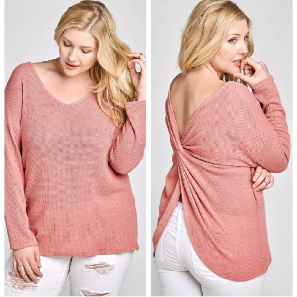 1 LEFT Plus Size Low Twist Back Knit Top